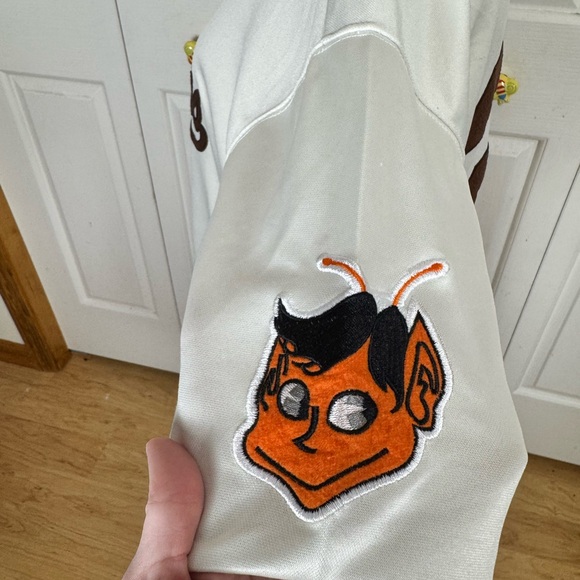 Browns Mitchell & Ness Cream and Brown Jersey - Picture 5 of 6